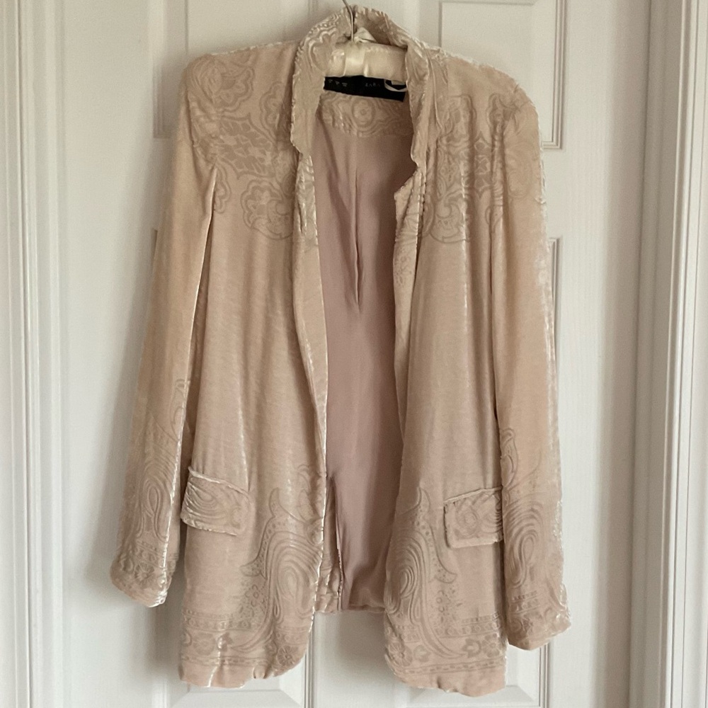 Zara Elegant Blush/Cream Blazer